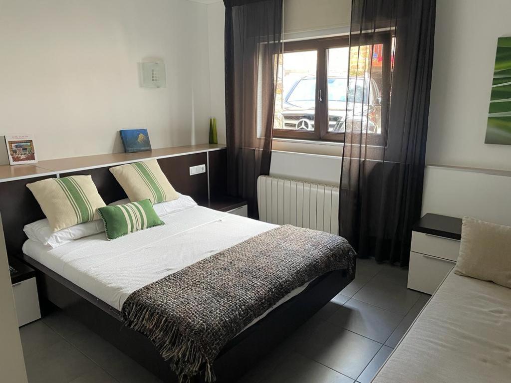 Colsa Apartamentos Los Tojos מראה חיצוני תמונה